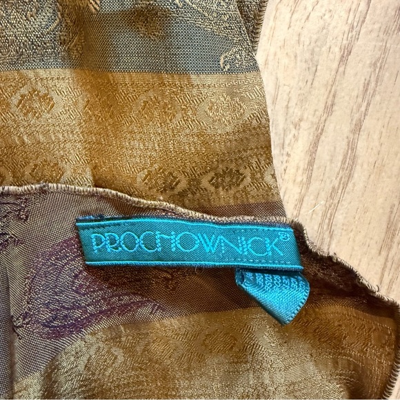 Scarf Wrap Accessory - Picture 4 of 8